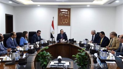  رئيس الوزراء يتابع عدداً من الملفات المرتبطة بالمنظومة الصحية