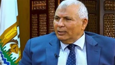 محافظ الوادي الجديد يبحث إنشاء نادٍ للصيد والرماية بالمحافظة