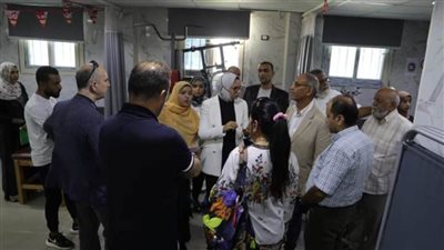  نائب محافظ الوادي الجديد تفتتح البرنامج التدريبي للأطباء بمركز 