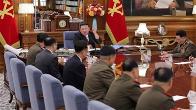 زعيم كوريا الشمالية يقيل أعلى جنرال بالجيش ويدعو للاستعداد لحرب