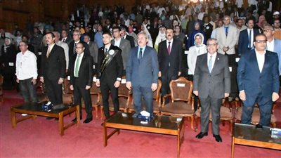 رئيس جامعة القناة يشهد حفل ختام الأنشطة الطلابية للعام الجامعي 2022- 2023