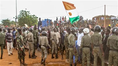 برلمان غرب أفريقيا يشهد انقساما بشأن سيناريو التدخل العسكرى لإنهاء الأزمة في النيجر