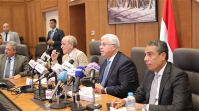 عاجل.. أيمن عاشور يعلن الحدود الدنيا لتنسيق المرحلة الثانية