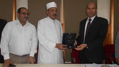 رئيس منطقة سوهاج الأزهرية يترأس اجتماع مسئولي الرواق الأزهري