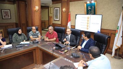 نائب محافظ سوهاج يفتتح برنامجا تدريبيا تطبيقيا عن الإدارة الرقمية المستدامة لإدارة المشروعات 