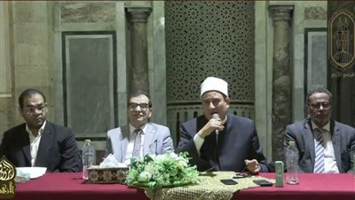 في لقائه الأسبوعي.. ملتقى شبهات وردود يستعرض أهمية الوقت عند الشباب   