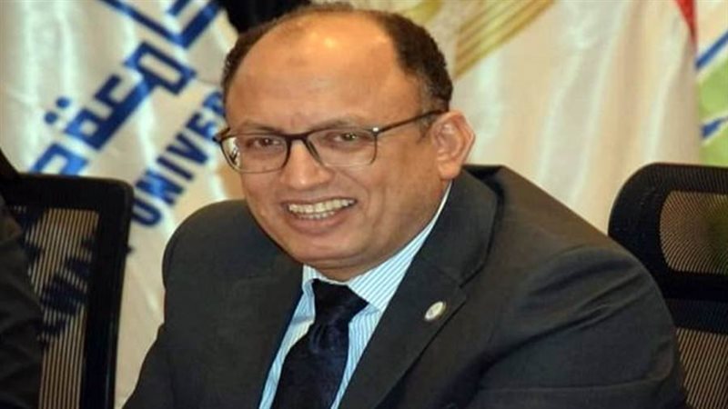 رئيس جامعة حلوان