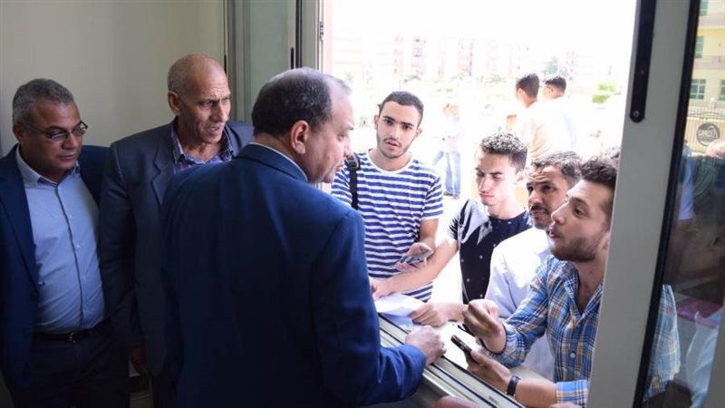 رئيس الجامعة الاهلية