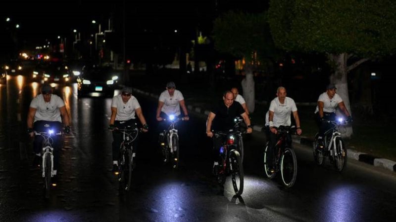 الرئيس السيسي بجولة