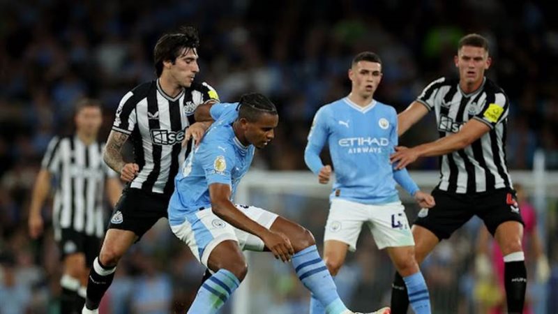 مانشستر سيتي يتخطى