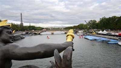 تلوث في نهر 