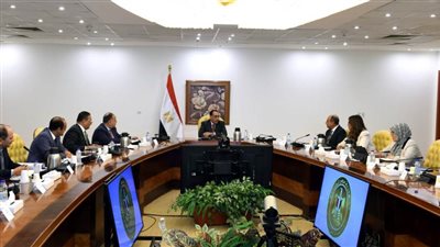 مدبولي يؤكد اهتمام الدولة بقطاع الطيران المدني والعمل على تطويره والنهوض به