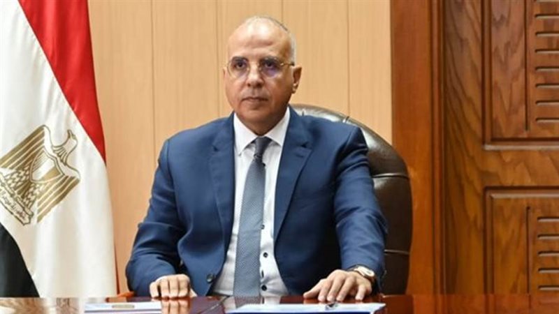 وزير الموارد المائية