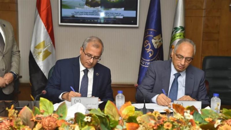 خلال توقيع بروتوكول