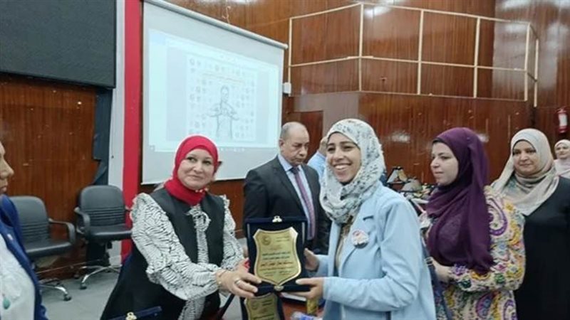 نقيب التمريض تكرم