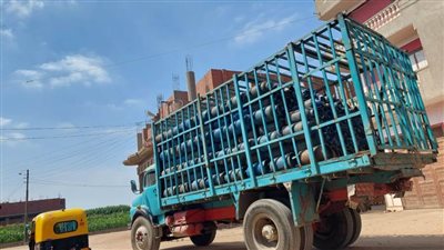 ضبط مستودع غاز تصرف في 485 أسطوانة وتحرير 40 محضرا بالبحيرة 