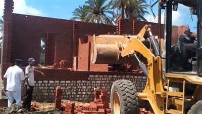 إزالة 23 حالة تعدٍ على الأراضي الزراعية وأملاك الدولة بالبحيرة