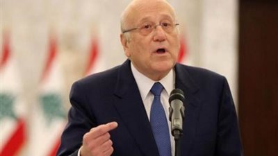 ميقاتي يجري اتصالا هاتفيا بقائد الجيش اللبناني للاستفسار عن حادث سقوط مروحية