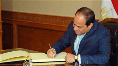 قرار جمهوري بالموافقة على قرض لتمويل توريد 32 قطارًا لمترو أنفاق القاهرة