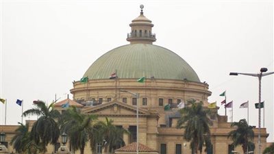 جامعة القاهرة: السيطرة على حريق محدود بالواجهة الأمامية لمعهد الأورام دون أي خسائر