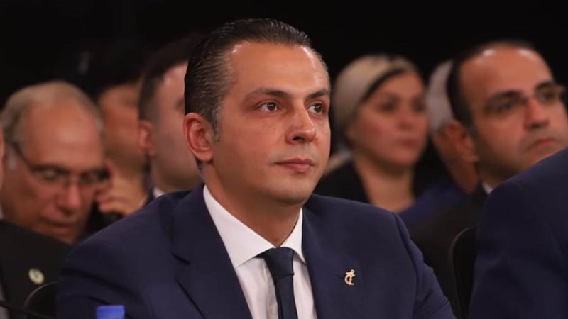 النائب أحمد عبدالجواد