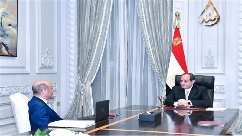 وزير العدل يعرض على