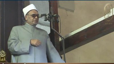  الأسرة هي الركن الركين في تشييد المجتمع