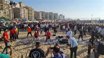 الشباب والرياضة بالإسكندرية تنظم أكبر فعالية للياقة البدنية بشواطئ الثغر