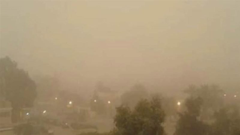 عاصفة ترابية