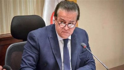 وزير الصحة يبحث سبل التعاون مع السفير اليوناني