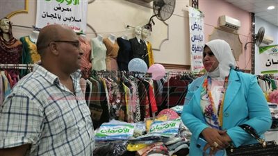 معرض ملابس مجانى لـ 500 أسرة لجمعية الأورمان بكفر الشيخ