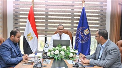 هيئة الدواء تجتمع افتراضيًا مع مؤسسة الغذاء والدواء بالأردن