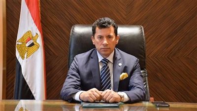 وزير الرياضة يشهد إطلاق شعلة بطولة الجمهورية للشركات الـ 56 بمدينة مصر الأولمبية