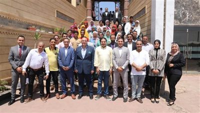 اختيار 1000 قائد سكاني 