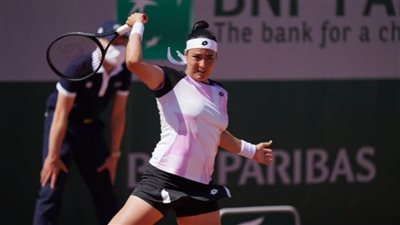 أنس جابر تهزم الكولومبية أوسوريو.. وتتأهل للدور الثاني ببطولة أمريكا المفتوحة للتنس