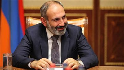 مباحثات هاتفية بين رئيس وزراء أرمينيا والرئيس الفرنسي حول ناجورنو قره باغ