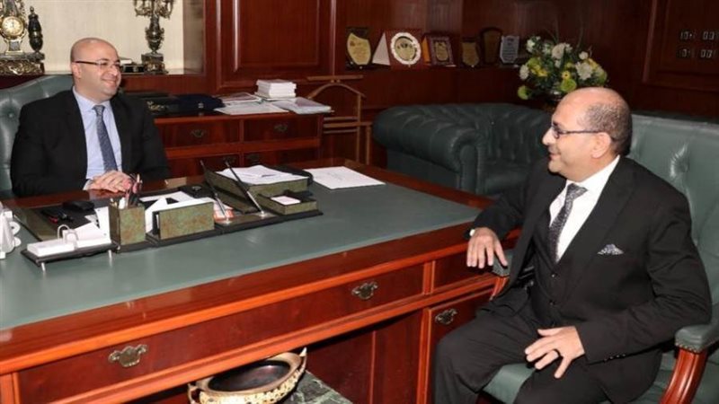 محافظ بنى سويف يلتقى