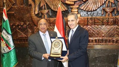 محافظ الغربية ورئيس قضايا الدولة يبحثان إنشاء مقر للهيئة بالمحافظة 