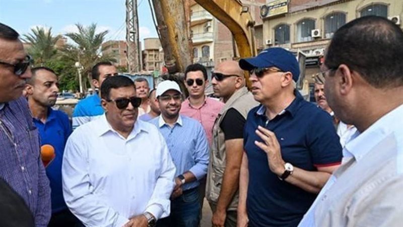 وزير الري يتفقد مشروعات