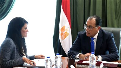 مدبولي يتابع مع وزيرة التعاون الدولي جهود تعزيز العلاقات الاقتصادية مع شركاء التنمية الدوليين