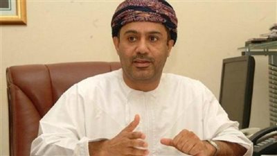 الإسكندرية السينمائي يهدي وسام عروس البحر المتوسط للمخرج العماني خالد الزدجالي