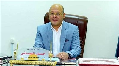 رئيس جامعة سوهاج يهنئ الدكتور كريم همام لندبه مستشارًا لوزير التعليم العالي للأنشطة الطلابية