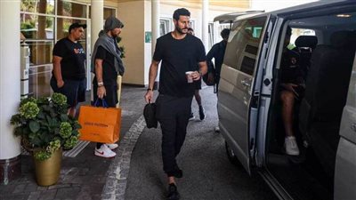 عاجل.. رباعي الأهلي يغادرون معسكر النمسا للانضمام للمنتخب