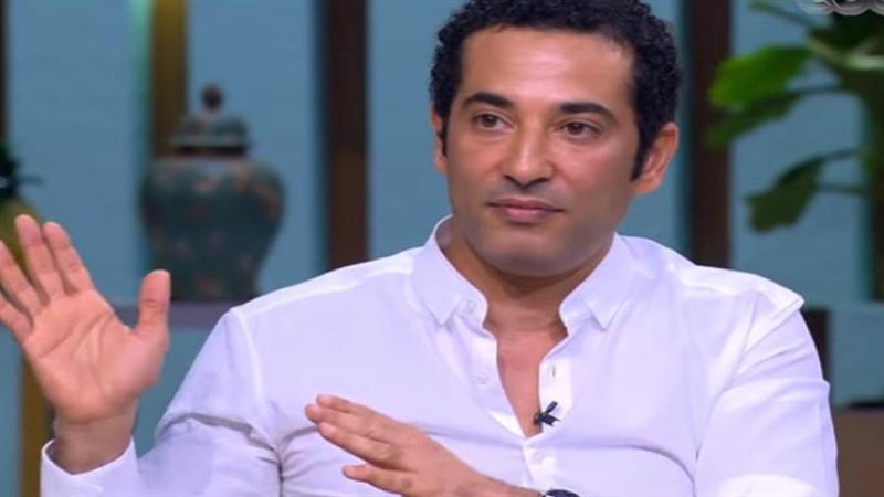 الفنان عمرو سعد