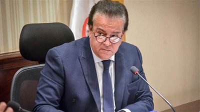 وزير الصحة يشهد الاحتفال بـ