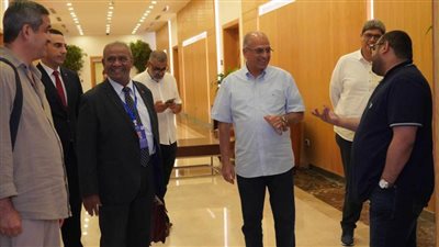 رئيس الاتحاد الدولي للرياضة للجميع يصل القاهرة