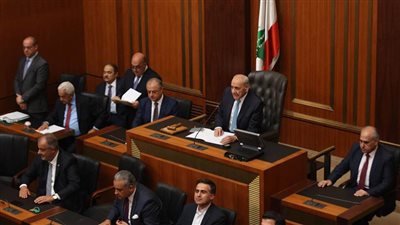  الفراغ الرئاسى يهدد لبنان