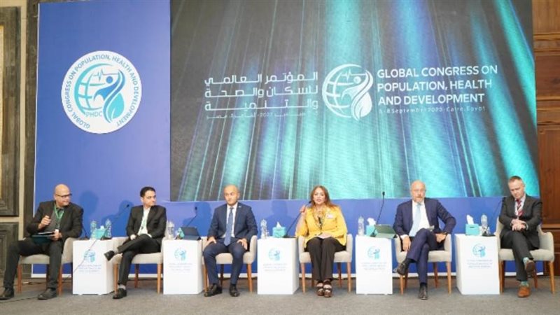 خلال كلمة القائمة