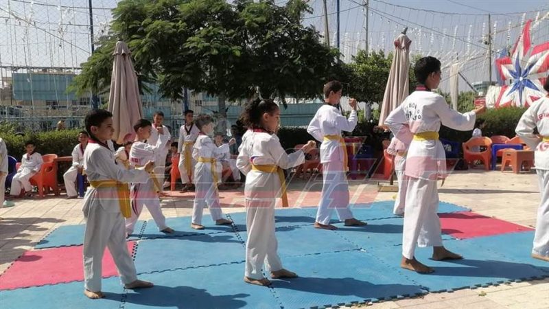 خلال الاختبارات