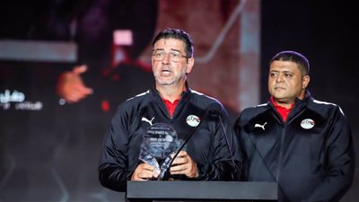 تكريم روي فيتوريا وميكالي في حفل رعاة منتخب مصر